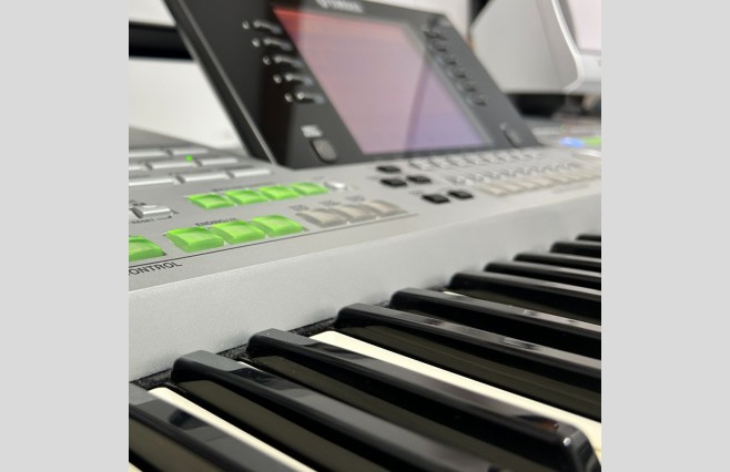 Yamaha Tyros 1 Keyboard With MS01 Speakers, Used (SN:0004475) - Image 7